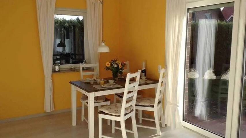 Ferienwohnung für 4 Personen, mit Garten in Carolinensiel - 3