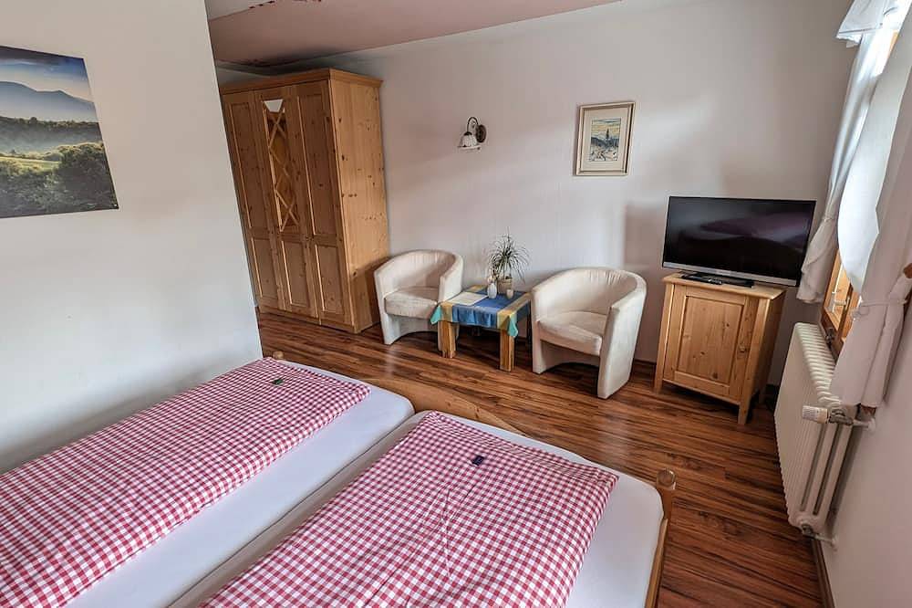 Zimmer 2 - Berggasthaus & Pension Schöne Aussicht in Klingenthal, Chemnitz und Umgebung