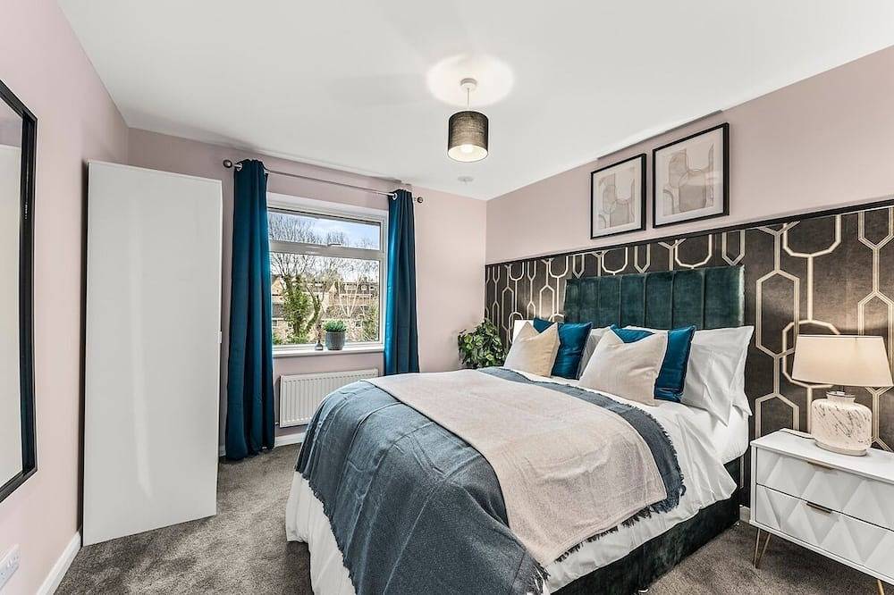 Magnificent Getaway in Cheltenham-Parking - Garden in Cheltenham, Gloucestershire