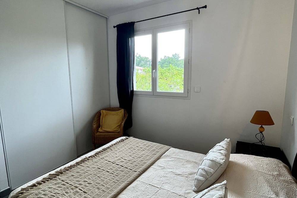 Small quiet residence near the sea  in Marina d'Oru, Ghisonaccia