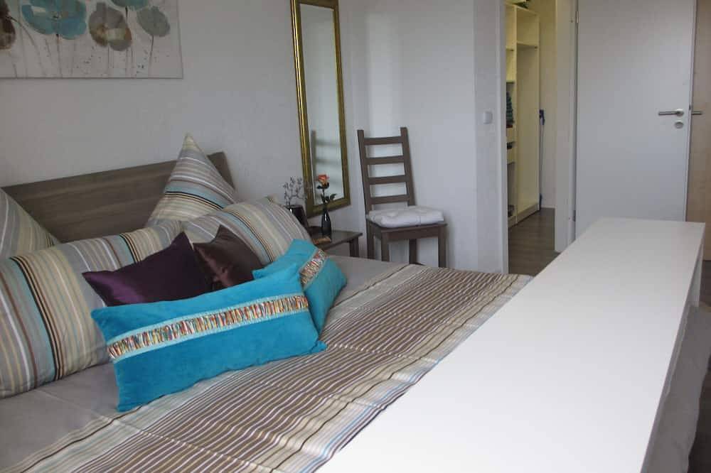 Ganze Wohnung, 2 Ferienw. , neu , modern, familienfreundlich, barrierefrei, große Südterrasse in Ühlingen-Birkendorf, Südschwarzwald