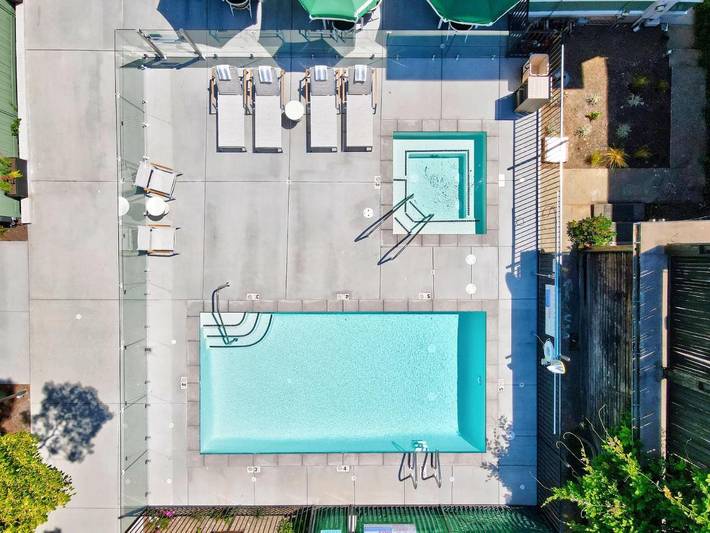 Location de vacances pour 2 personnes, avec piscine et sauna ainsi que jardin et jacuzzi à Napa - 3