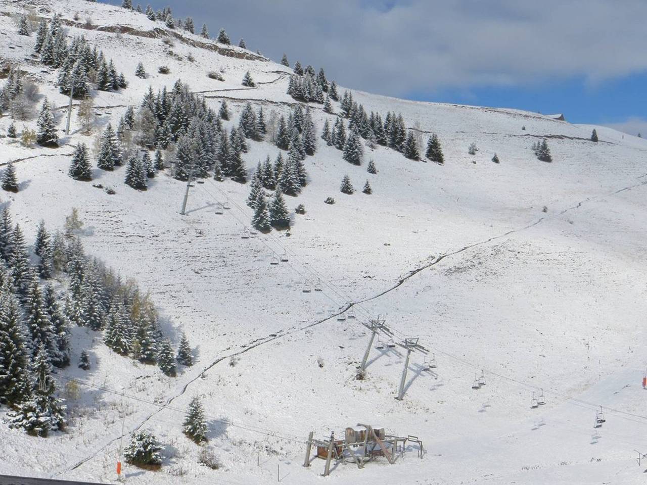 Ganze Wohnung, Gemütliches Studio für 3 Personen direkt an den Pisten von Auris en Oisans in Auris, Nationalpark Écrins