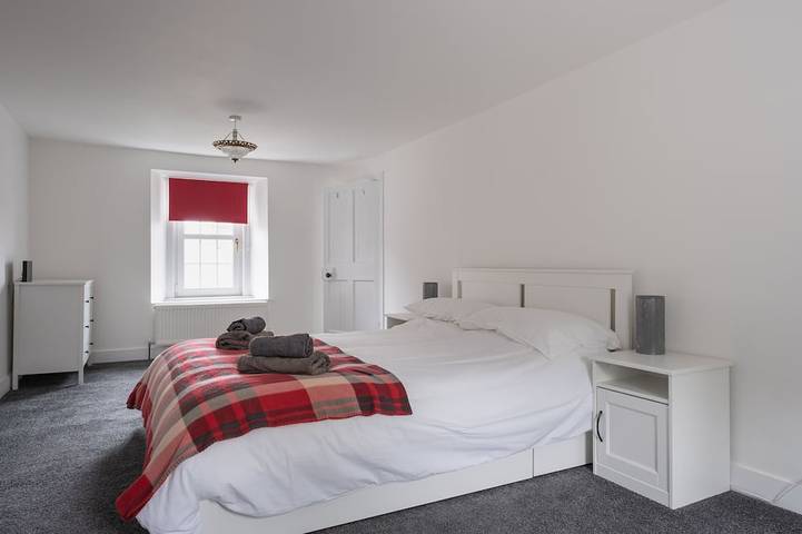 Beautiful Detached House, just meters from the sea in Aberdeenshire