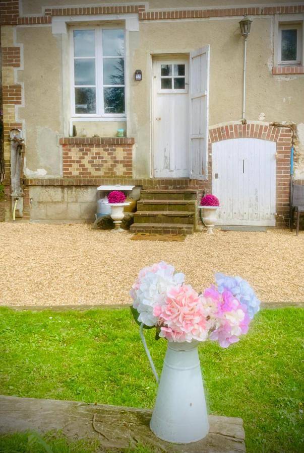 Location de vacances pour 6 personnes, avec jardin dans Chaudon - 2