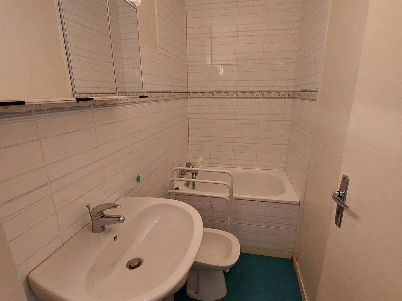 Entire studio, Cozy apartment in Autrans, 4 pers, balcony, skis and bikes in Autrans-Méaudre-en-Vercors, Parc naturel régional du Vercors