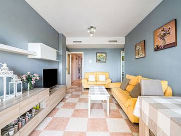 Location De Vacances pour 7 Personnes dans El Campello, Costa Blanca, Photo 1