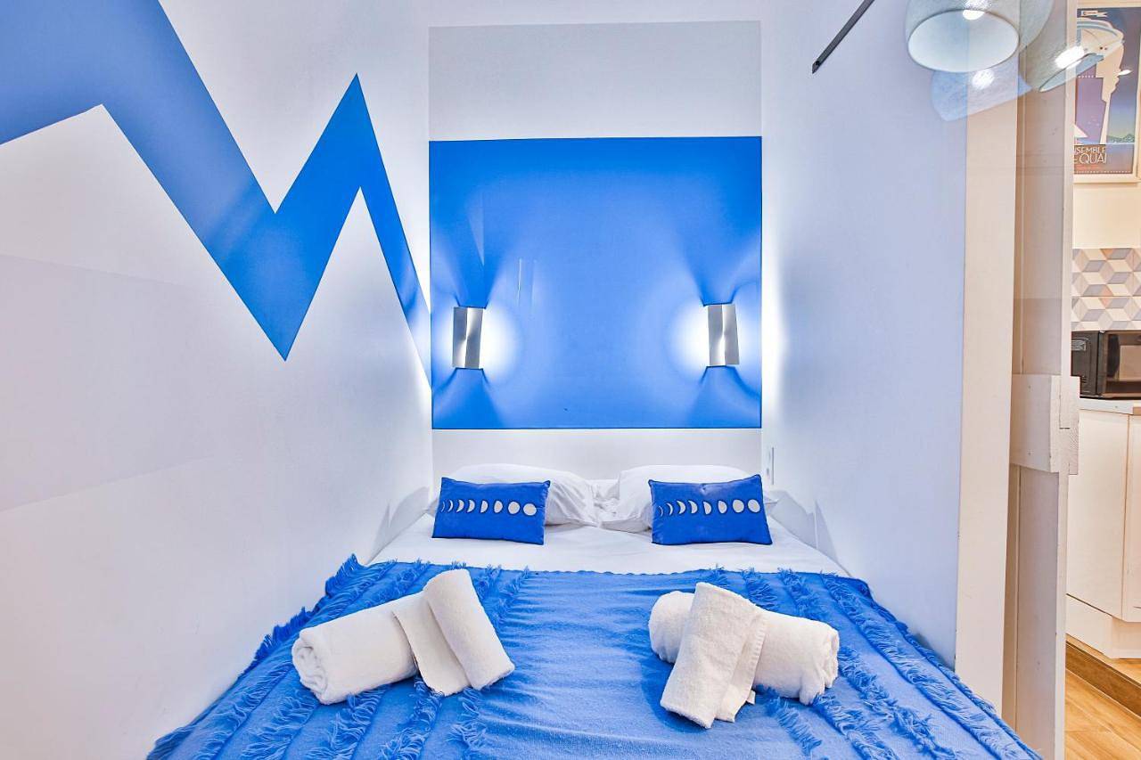 Appartement entier, La Clé Studio Clim, Wifi, Gare et Port à Toulon in Toulon, Côte méditerranéenne (France)