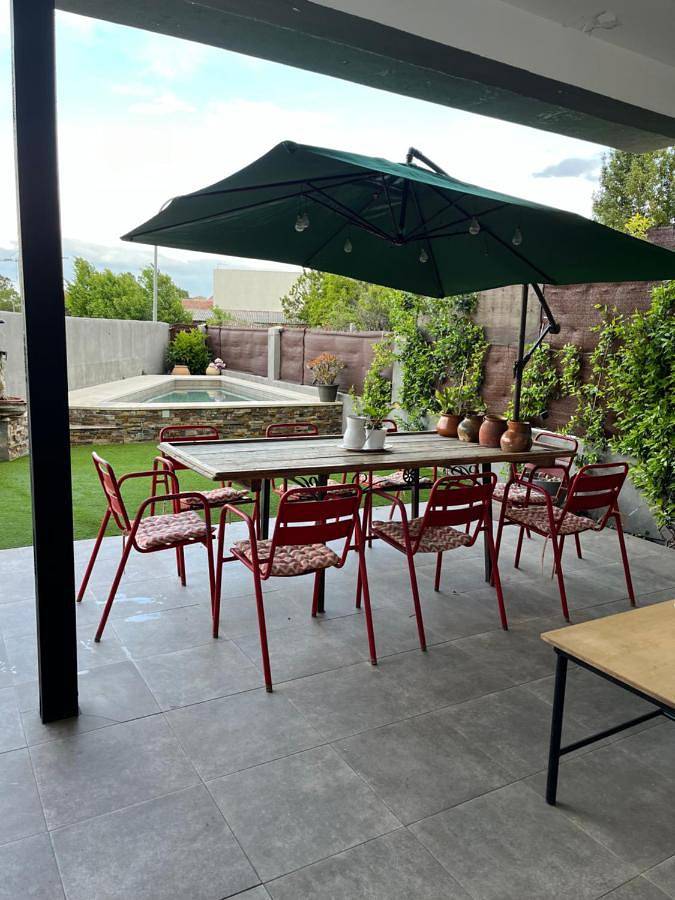 Casa de vacaciones para 13 personas, con Balcón y Terraza además de Jardín y Piscina en Provincia de Toledo