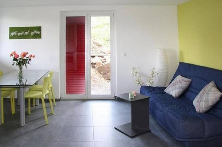 Gîte pour 4 personnes, avec terrasse dans Chardonne - 3