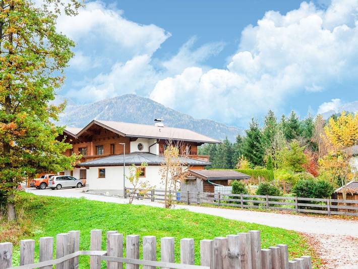 Ferienhaus für 10 Personen, mit Balkon/Terrasse und Balkon sowie Garten in Reith im Alpbachtal