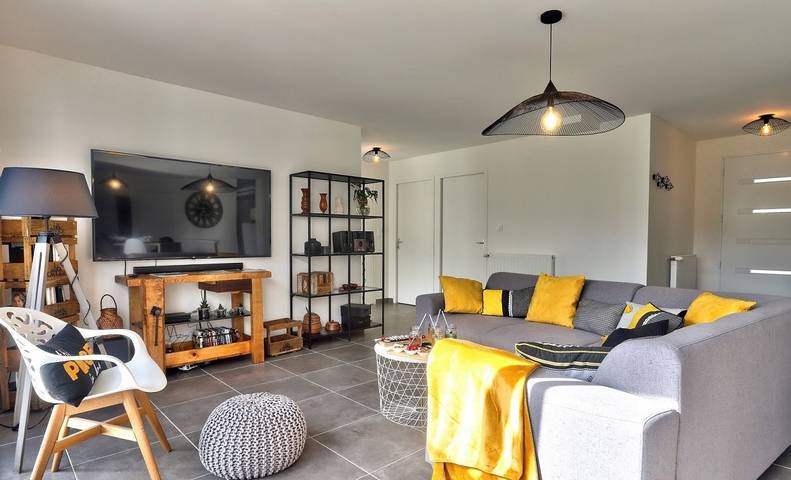 Gîte pour 6 personnes, avec terrasse et jardin à Fouesnant