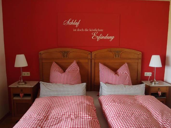 Ferienwohnung für 2 Personen, mit Balkon und Terrasse sowie Garten in Rot am See - 4