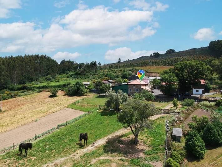 Casa rural para 9 personas, con jardín en Aranga