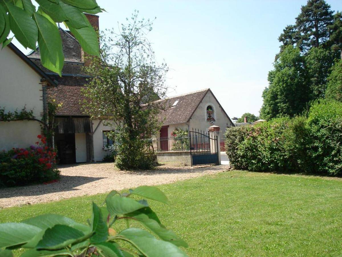 Maison familiale à Cheverny, jardin clos, animaux acceptés, 6 personnes - Fr-1-491-338 in Cheverny, Sologne