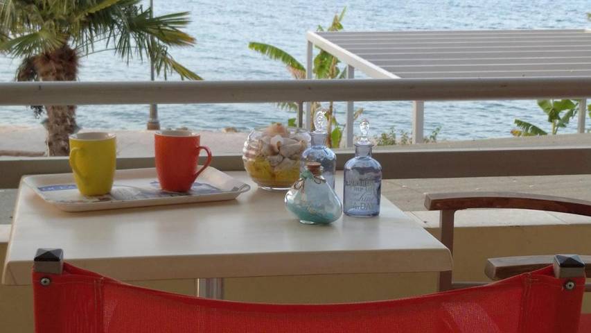 Ferienwohnung für 2 Personen, mit Pool und Garten sowie Ausblick - 1