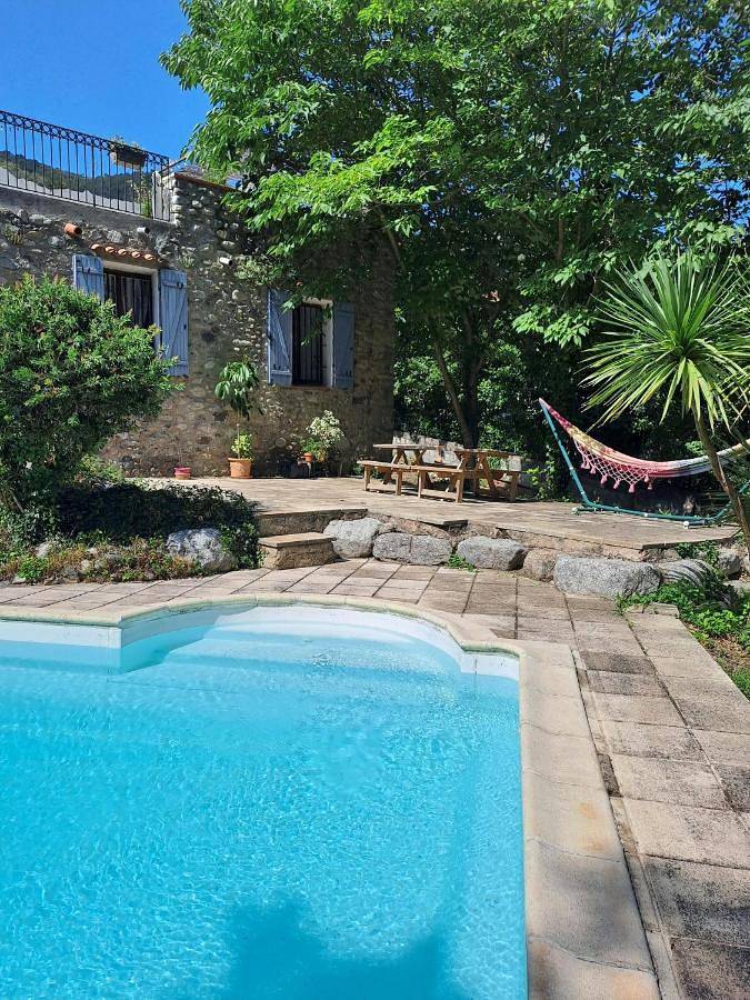 Maison d’hôte pour 2 personnes, avec vue ainsi que piscine et jardin