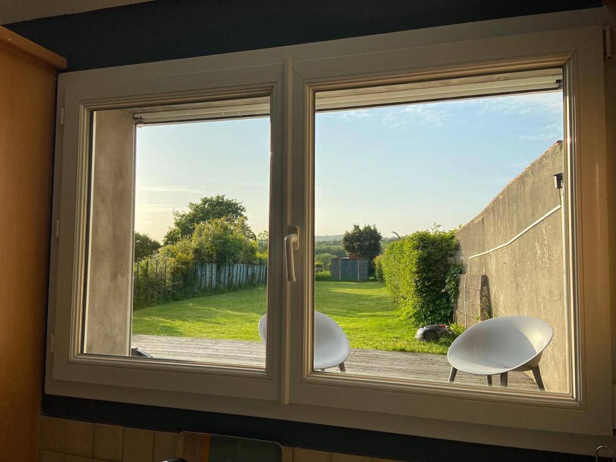 Maison de village avec jardin 15mn des plages, wifi, 2 chambres, jardin in Hesdin-l'Abbé, Région de Boulogne-sur-Mer