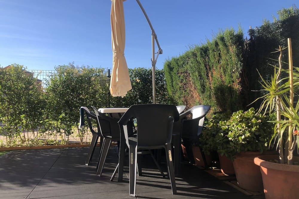 Excelente casa con jardín, piscina. 6-8 personas,wifi gratis. Impecable in Costa Ballena, Rota 