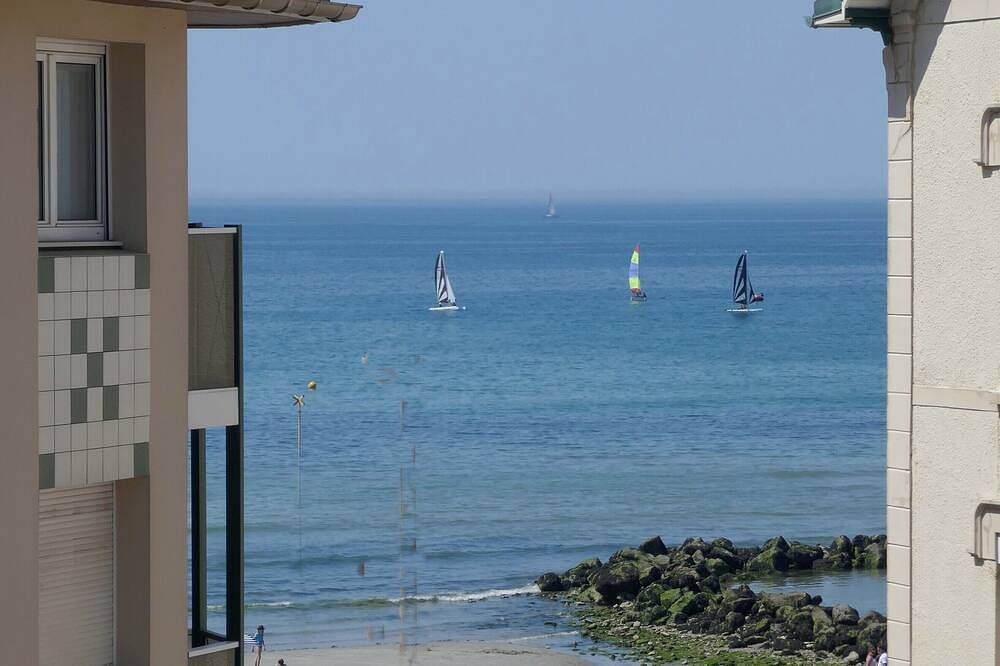 Huis Wimereusienne, authentiek, familie, drie stappen van winkels, uitzicht op zee in Wimereux, Boulogne-sur-Mer en omgeving