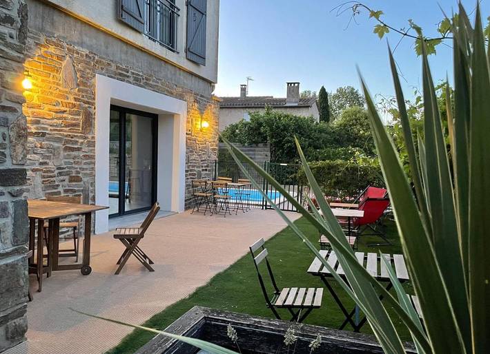 Chambre d’hôte pour 2 personnes, avec jardin et piscine à Carcassonne