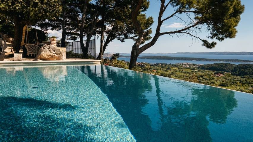Villa für 6 Personen, mit Garten und Terrasse auf Rab