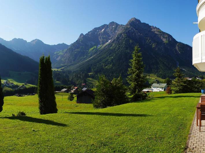 Ferienwohnung für 4 Personen, mit Terrasse und Garten im Kleinwalsertal - 4