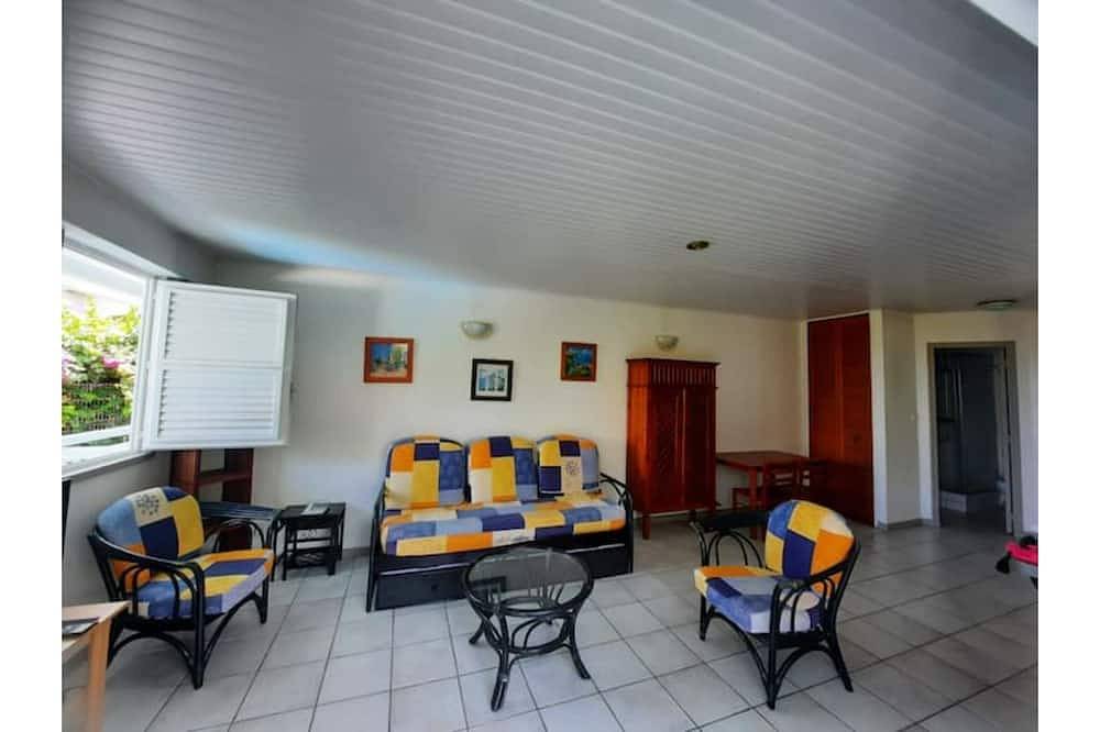 Entire apartment, Superb apartment in residence with swimming pool in Les Trois-Îlets, Martinique