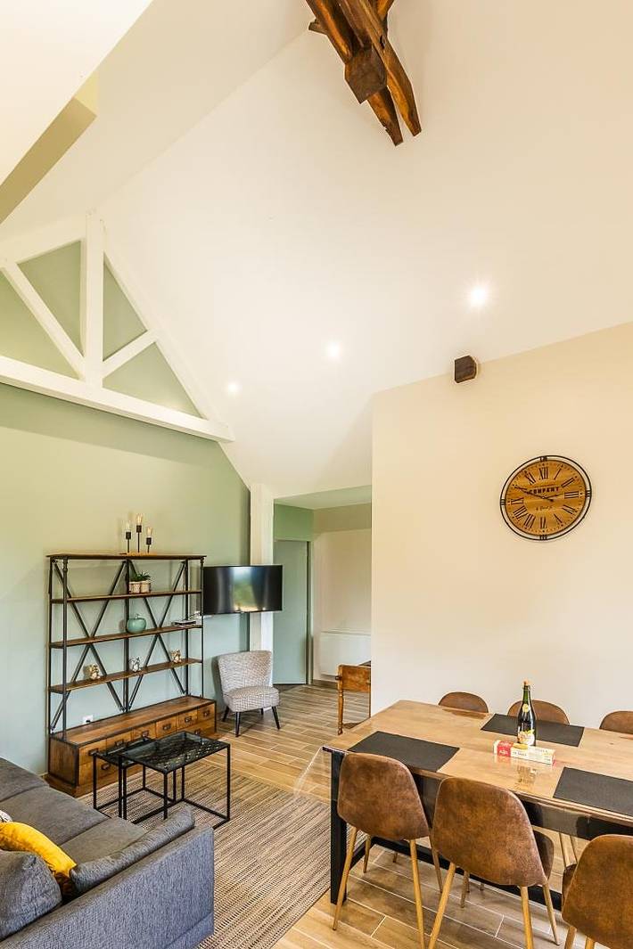 Gîte pour 5 personnes, avec jardin à Sougéal - 4