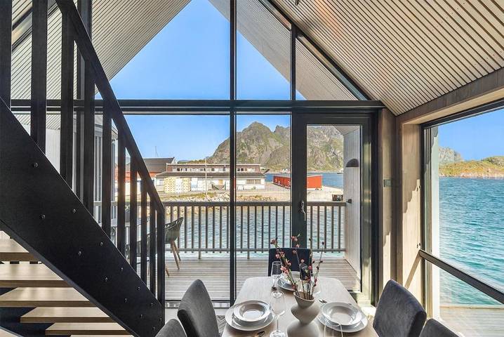 Gîte pour 10 personnes, avec terrasse dans Henningsvær - 3
