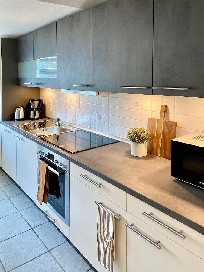 Ferienwohnung für 4 Personen, mit Ausblick und Balkon in Cuxhaven Zentrum - 2