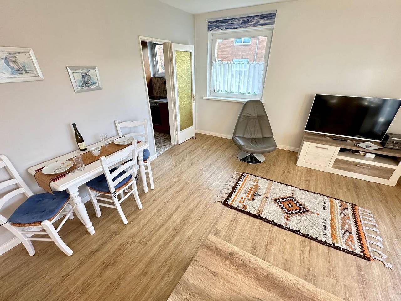 Ganze Wohnung, Modernes Apartment mit Balkon und umfangreicher Ausstattung in Westerland in Westerland, Sylt (Gemeinde)