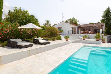 Villa for 10 People in Reinoso, Estepona, Photo 4