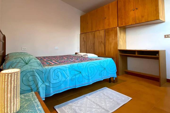 Ganze Wohnung, Small apartment with direct access to the sea in Tertenia, Ogliastra Provinz