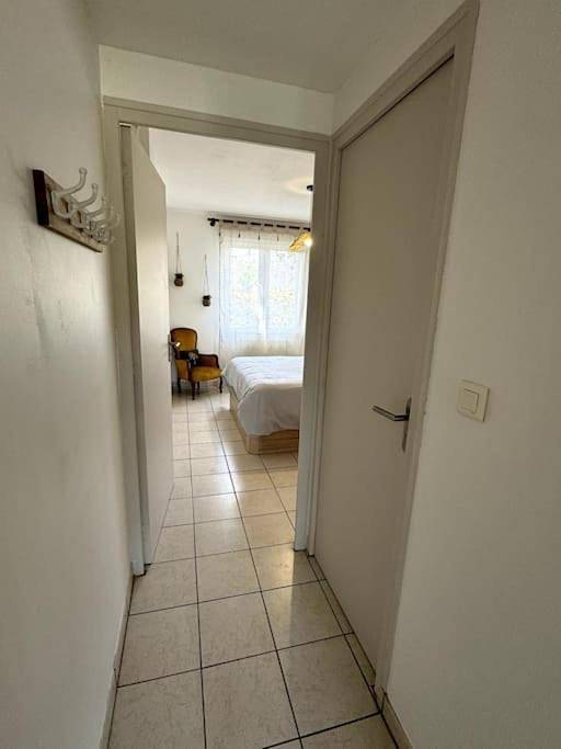 Gîte pour 2 personnes, avec vue et jardin à Livron-sur-Drôme - 4