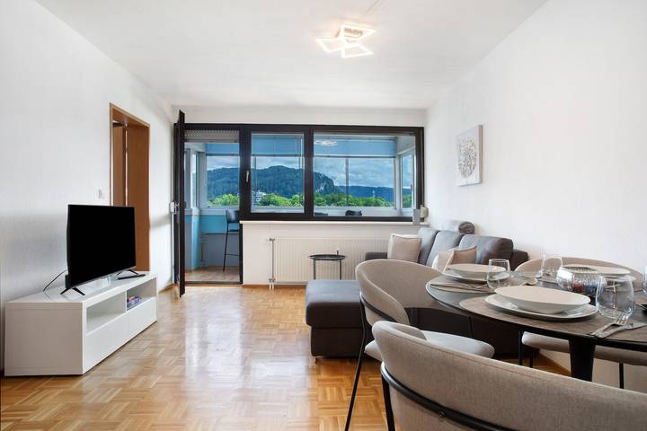 Ferienwohnung für 3 Personen, mit Balkon und Garten in Vorarlberg