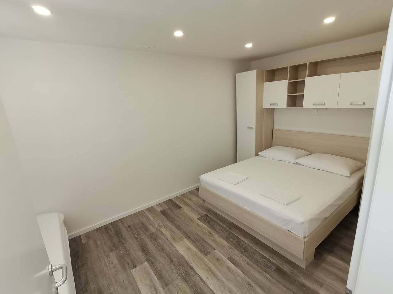 Ganze Wohnung, Ferienwohnung für 3 Personen mit Balkon/Terrasse in Primosten, Šibenik-Knin