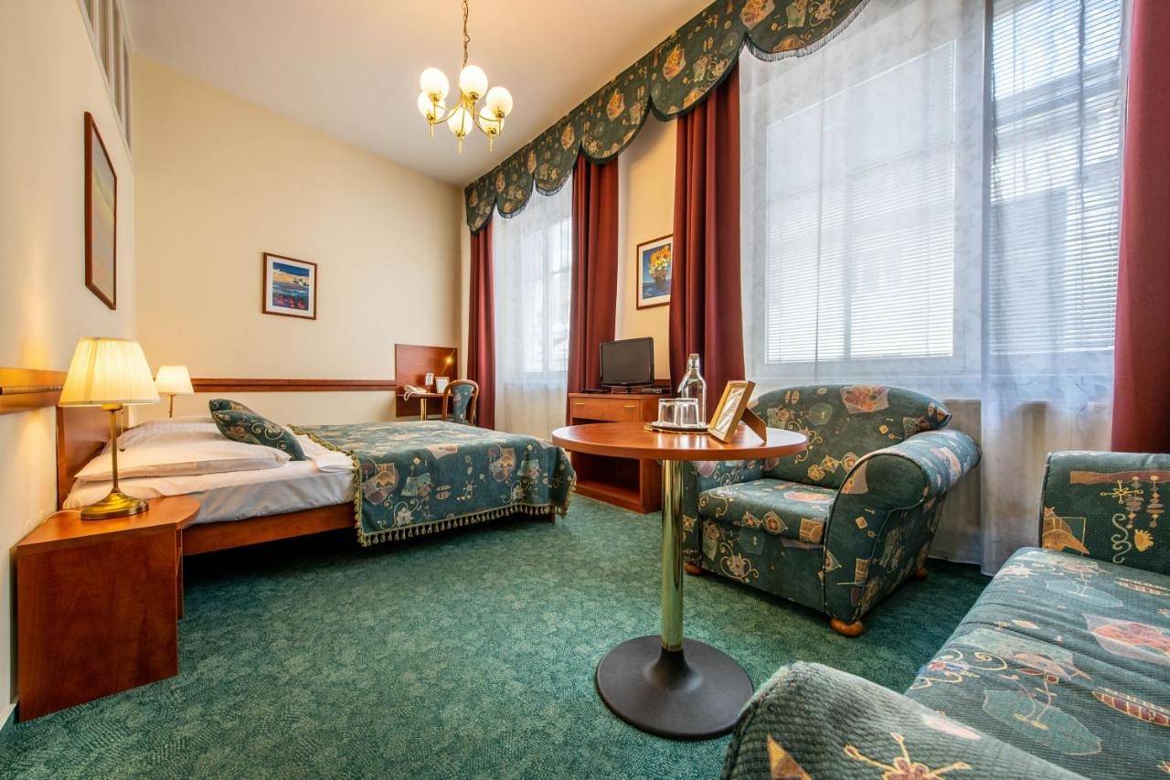 Hotel für 3 Personen mit Terrasse in Bratislava, Bratislava und Umgebung
