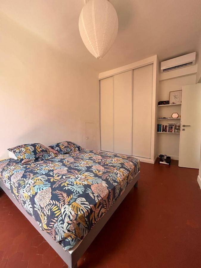 Gîte pour 2 personnes, avec vue dans Cinema Le Studio Bastia - 3
