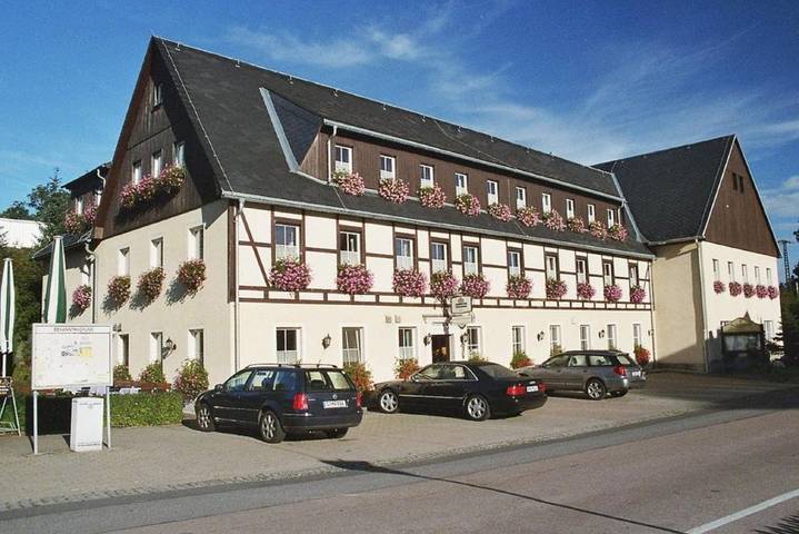 Ferienhaus für 3 Personen, mit Terrasse und Garten sowie Ausblick in Frauenstein