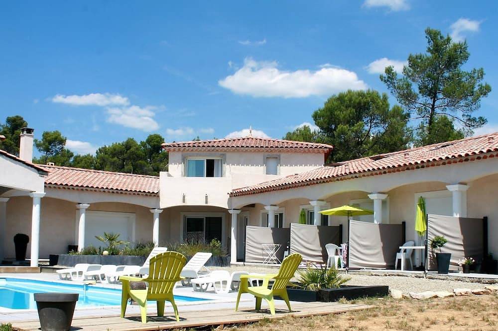 Geheel appartement, Idéal Vacances en Famille ! Villa Avec Piscine à Coté des Cascade de Sillans in Sillans-la-Cascade, Brignoles region