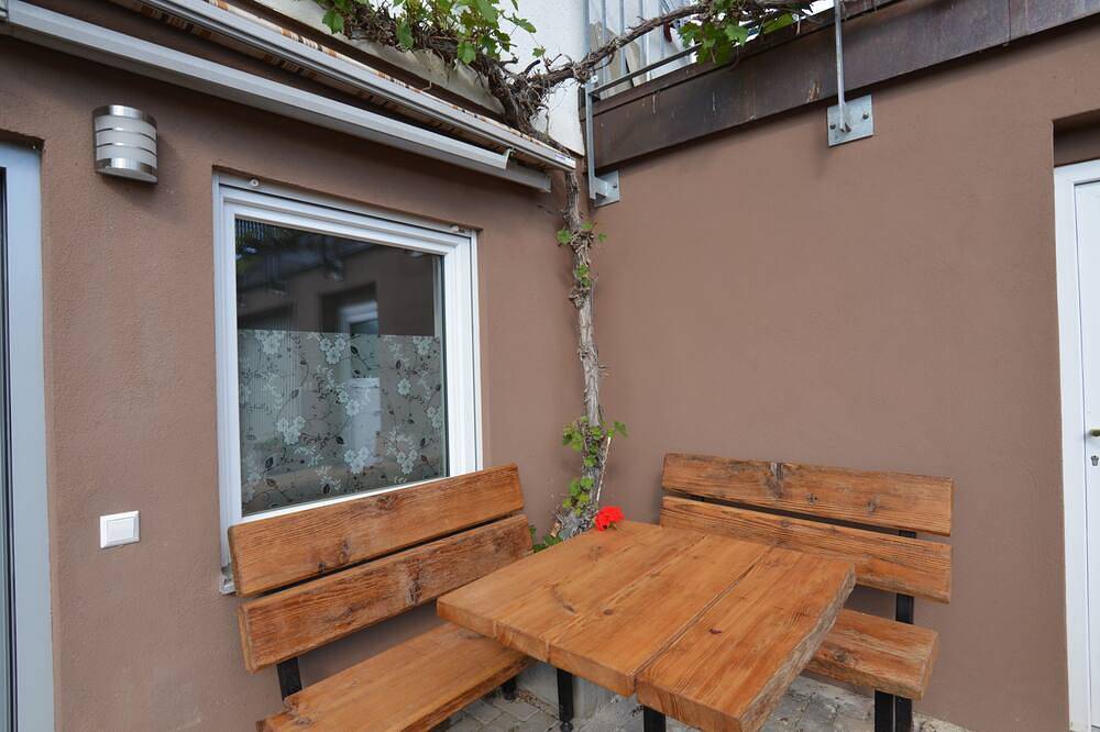 Ganze Wohnung, Ferienwohnung Reblaus\nebenerdige Wohnung mit Schwarzwaldblick in Glottertal, Südschwarzwald