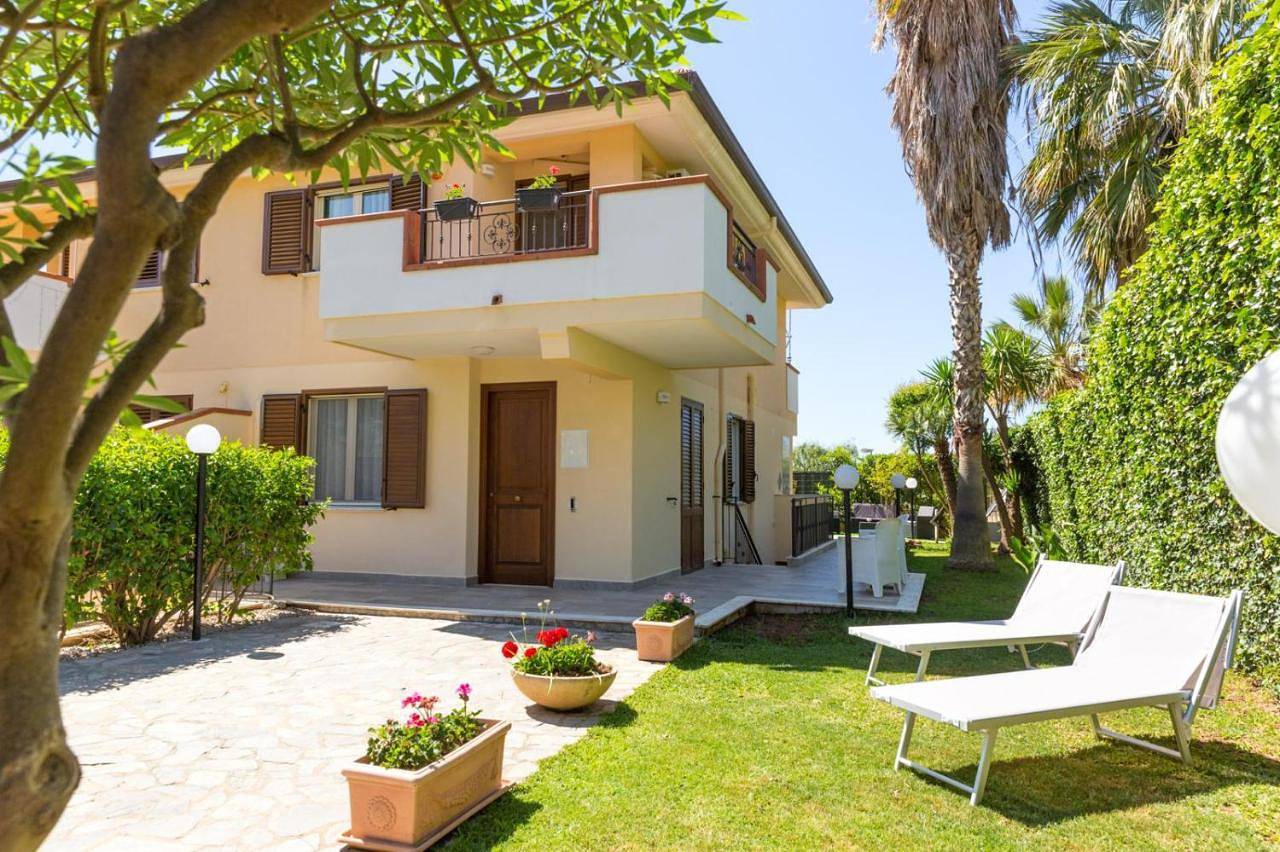 Double Room with Garden View in Isola delle Femmine, Provincia di Palermo