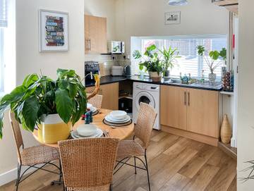 Holiday Rental for 6 People in Brecon, Powys, Photo 2