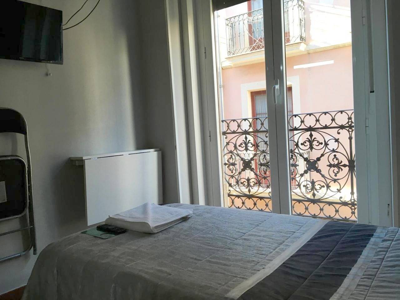 Pensión La Bilbaina - Albergue Logroño in Logroño, La Rioja Province
