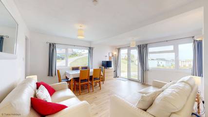 Vacation Rental for 5 Guests in Cornwall, South West England, Picture 2