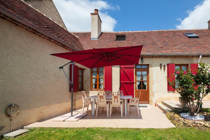 Gîte pour 5 personnes, avec terrasse et jardin, animaux acceptés dans Allier - 3