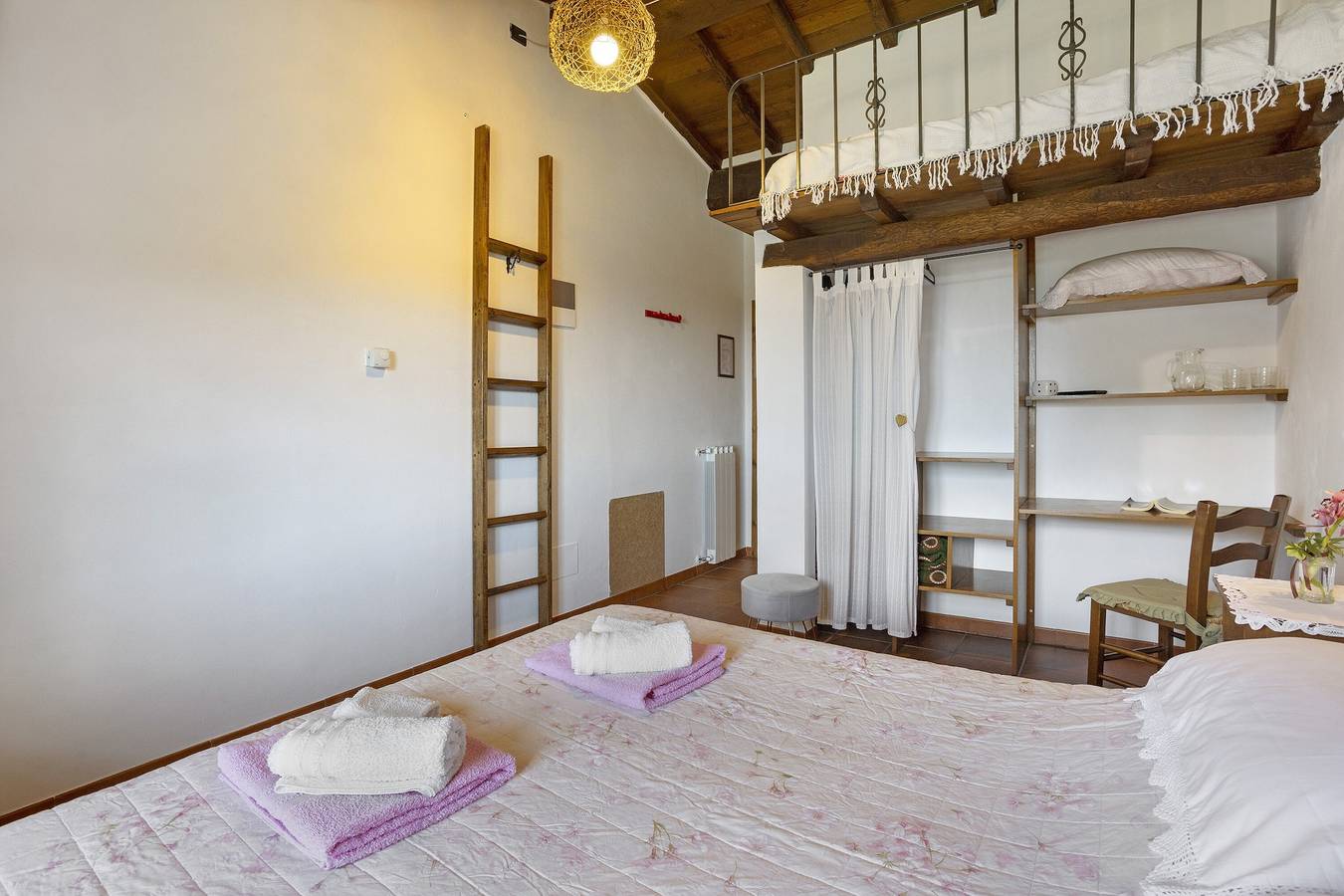 Room 'Camera A - Prato Fiorito' with Mountain View, Shared Pool and Garden in Bagni di Lucca, Lucca Province