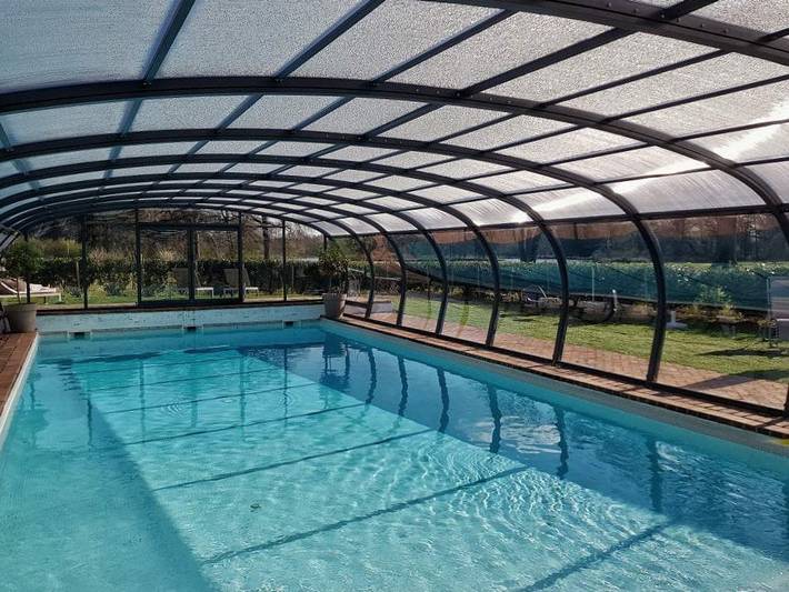 Chambre d’hôte pour 2 personnes, avec piscine et terrasse ainsi que jardin et vue sur le lac, animaux acceptés dans la Loire - 3