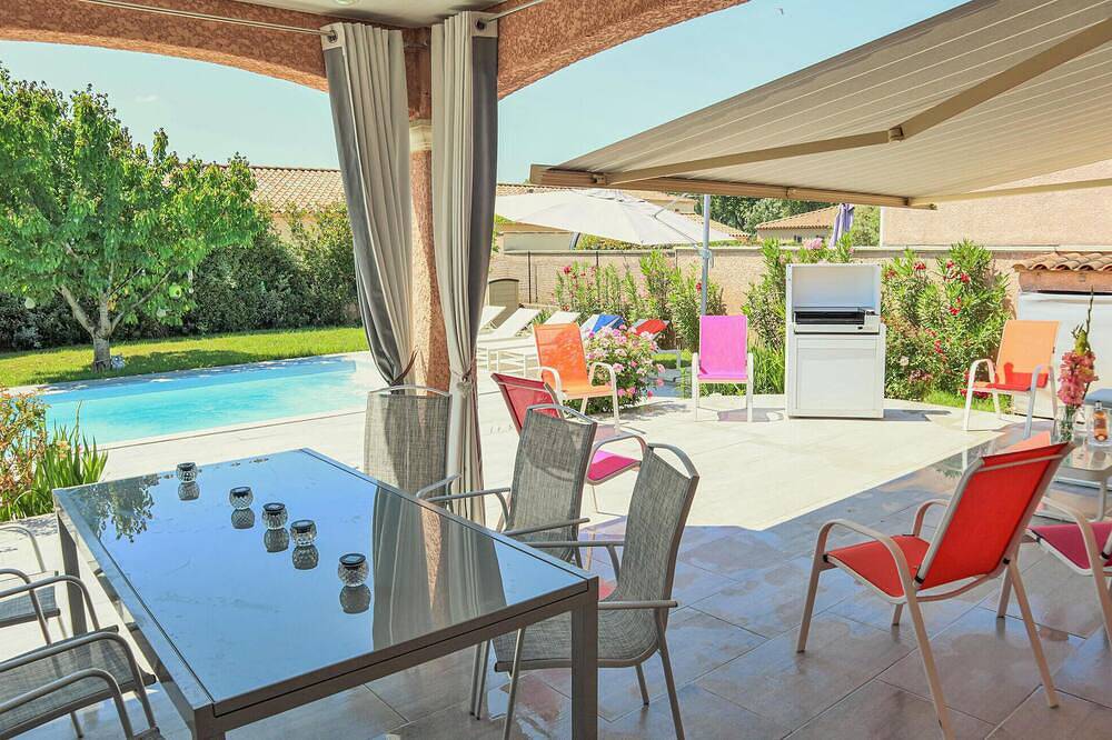 Gorgeous home in Mallemort in Mallemort, Région d'Arles